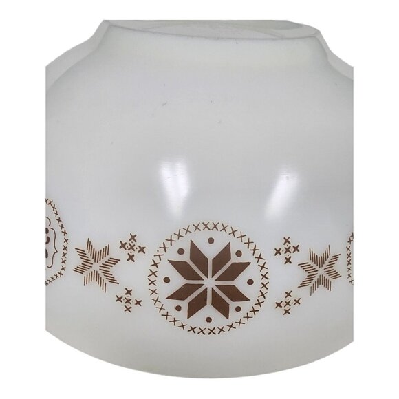 Vtg Pyrex Cinderella Milk Glass Mixing Bowl #444 4 QT Town & Country Pattern - Picture 3 of 12